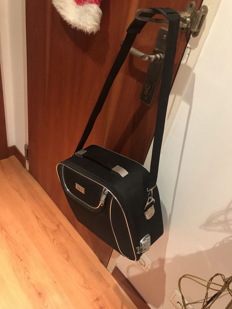 Mala cabine samsonite / Necessaire