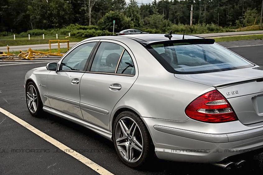 Козырек на заднее стекло Mercedes W211 бленда накладка заднее стекло