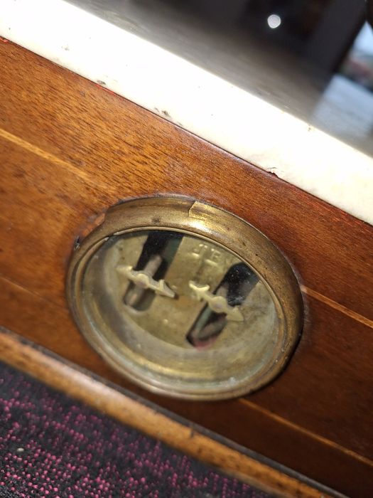 Stara francuska waga szalkowa - pocztek XX wieku