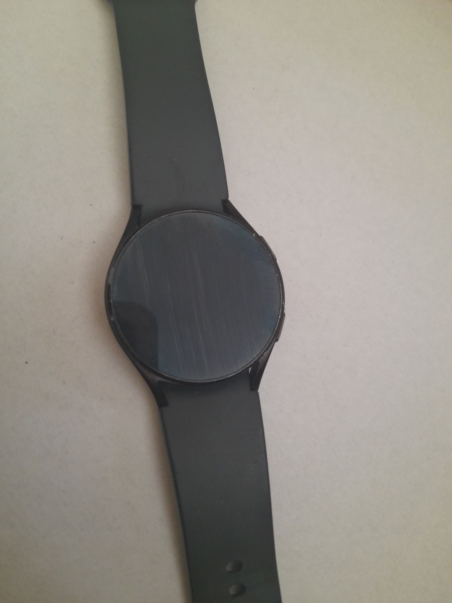 Samsung Galaxy Watch 4 (sm-r860)