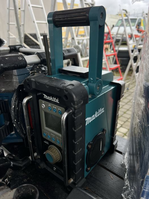 Шуруповерт, гайковерт, колонка,перфоратор, акумуляторнийписолос Makita