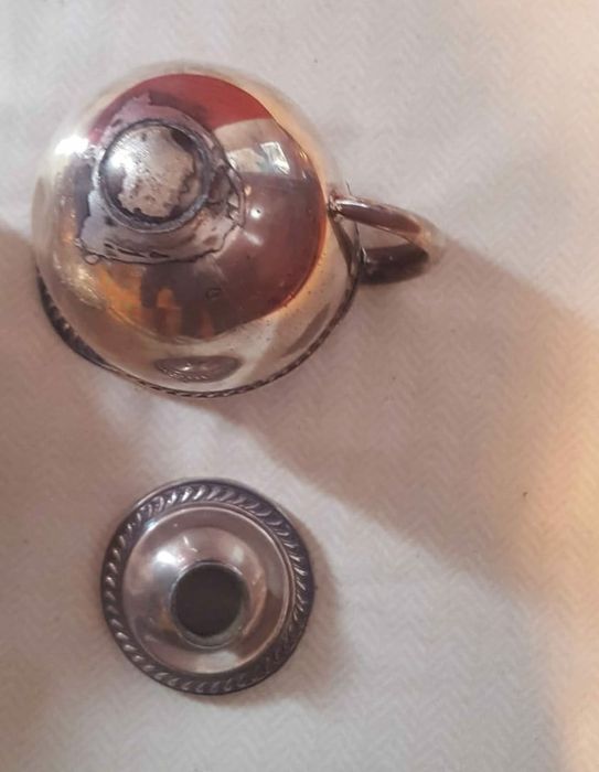 Peça Antiga em Casquinha para restaurar