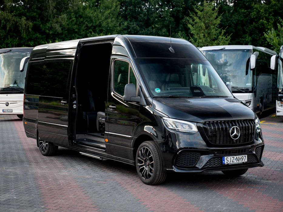 Wynajem VIP+ busa 9-osobowego Mercedes Sprinter 2025.