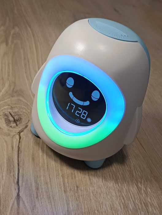 Детские часы ночник будильник аккумулятор подсветка мелодии На подарок