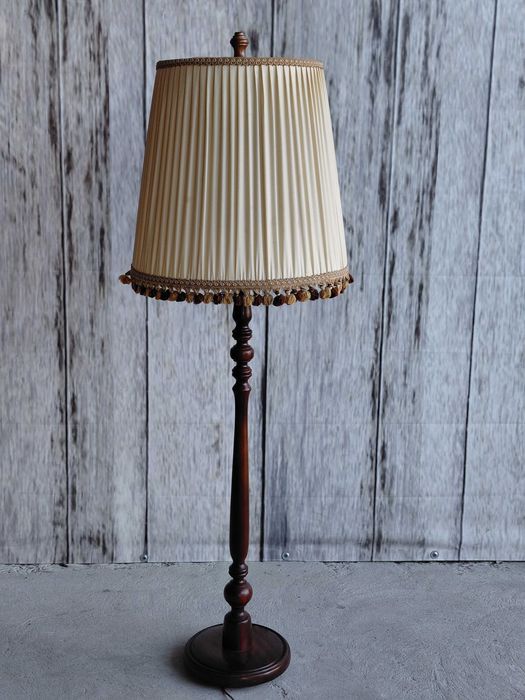 lampa stojąca /   168