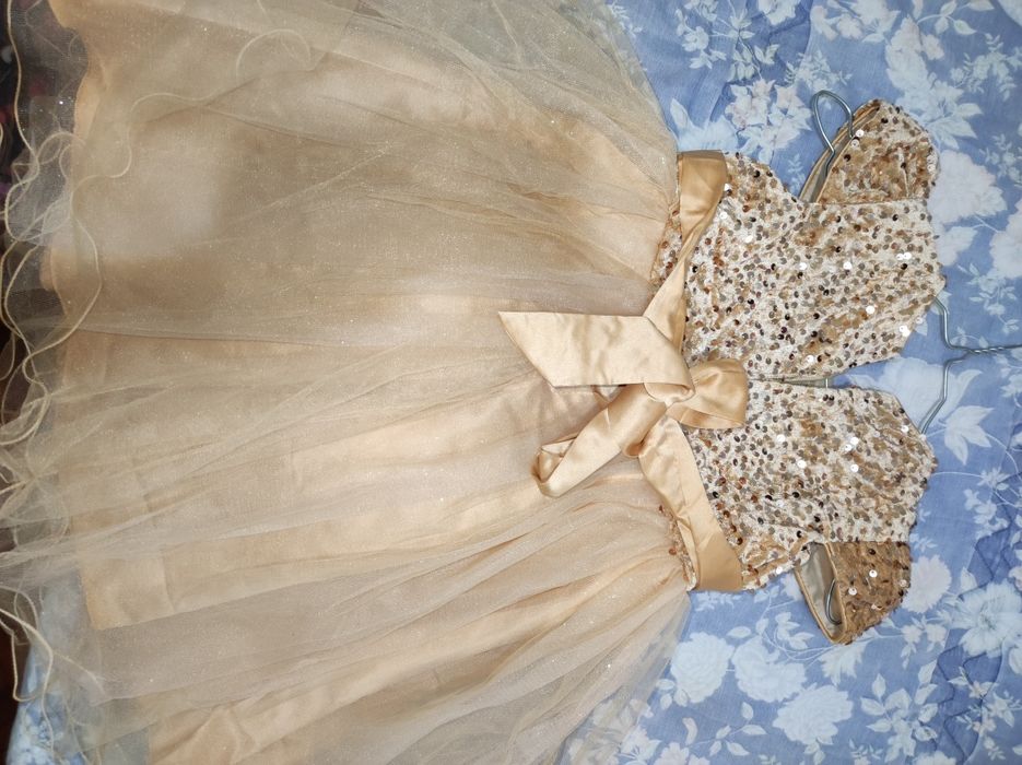 Vestido menina tam 8A