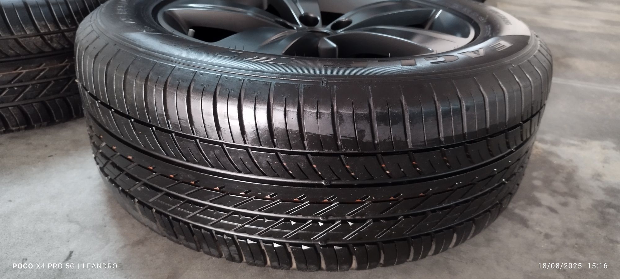 Jantes e pneus R19 Ranger Rolver Evoque
