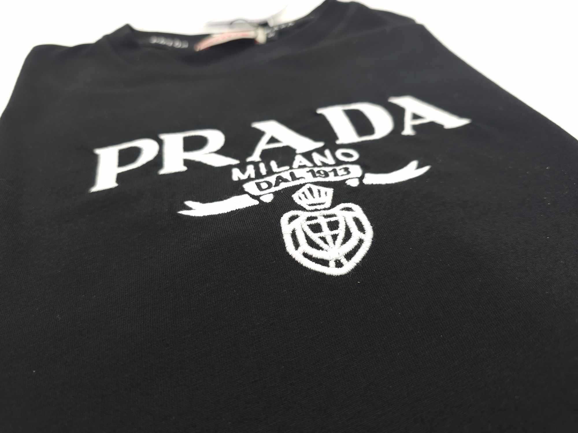 Prada novo modelo t-shirt preta