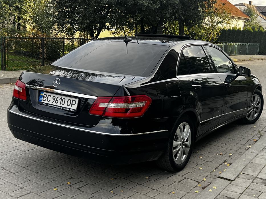 Mercedes-Benz E-Class, Мерседес 212 2011 рік