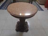 Mesa de centro  em marmore