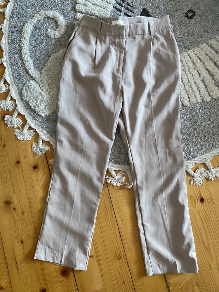 Eleganckie spodnie z wiskozy nowe z metkami