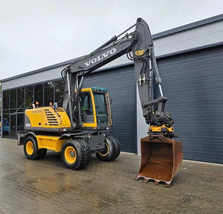 Volvo EW140B  8127H, 2006r, Oryginał, ROTOTILT ENGCON, Szczypce, Lemiesz