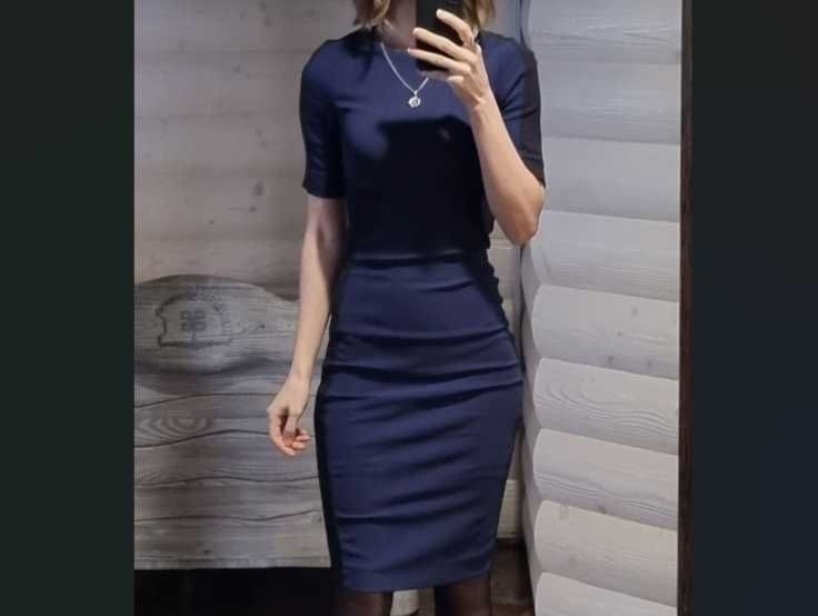 Силуетна сукня міді з чорними вставками H&M, розмір XS-S/42-44