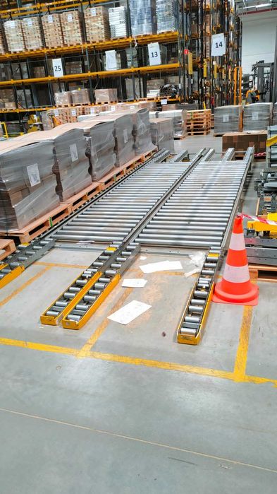 :  Przenośnik rolkowy , paletowy , grawitacyjny