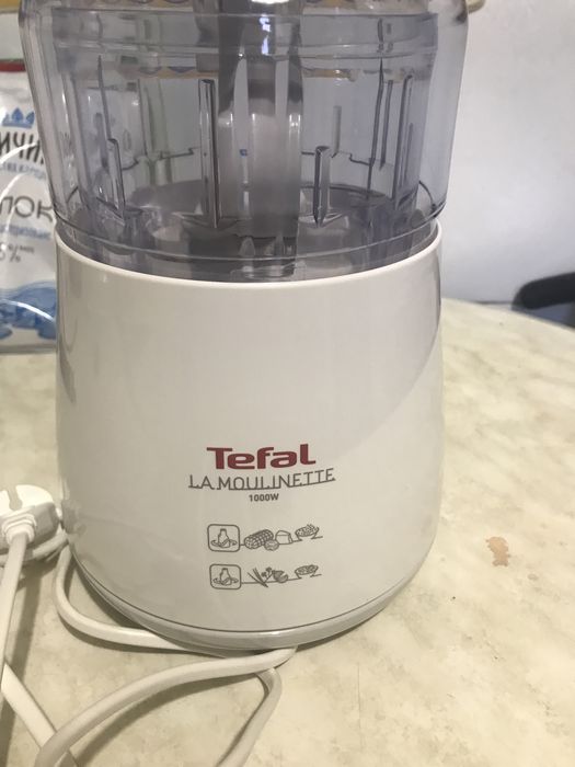 Мясорубка - подриблювач - блендер Фирма tefal
