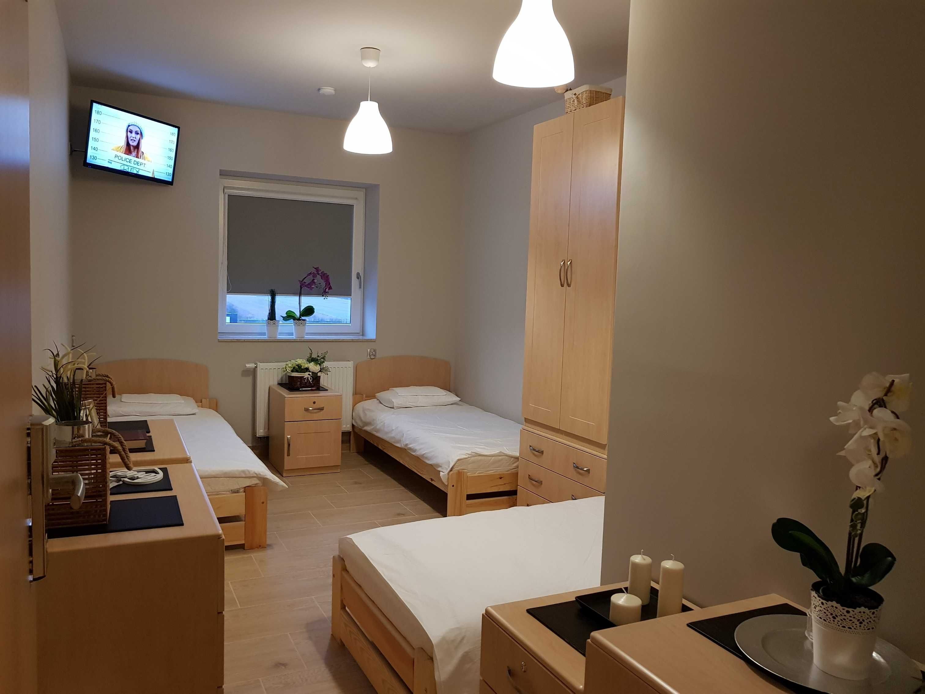 Mielec Noclegi worker accommodation 120 - dla firm Obiekt 120 osób