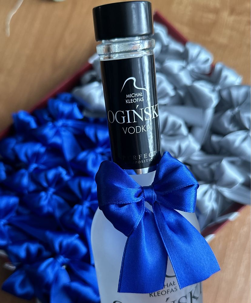 Chabrowe kokardki na alkohol butelkę wódkę handmade