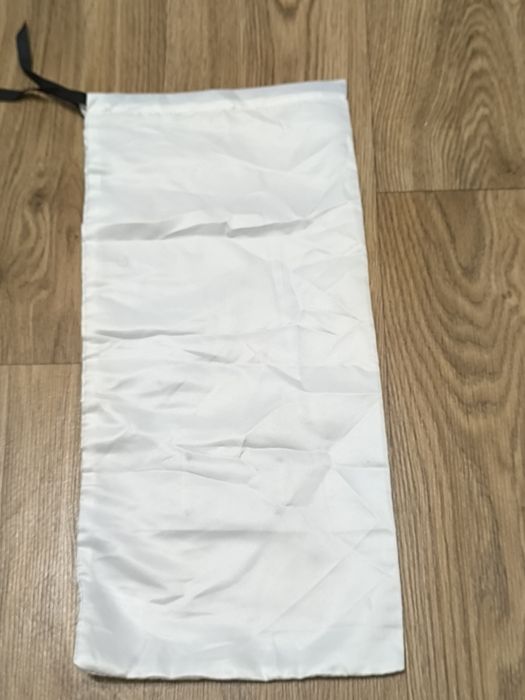 Пильник фірми Gucci