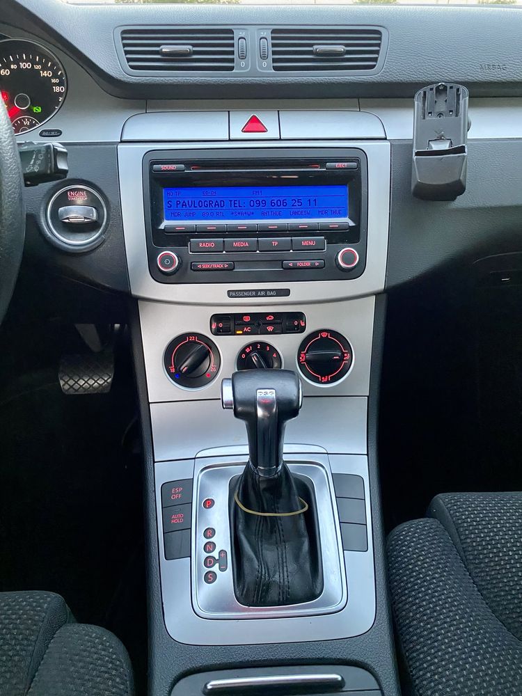 Volkswagen Passat 2009 рік