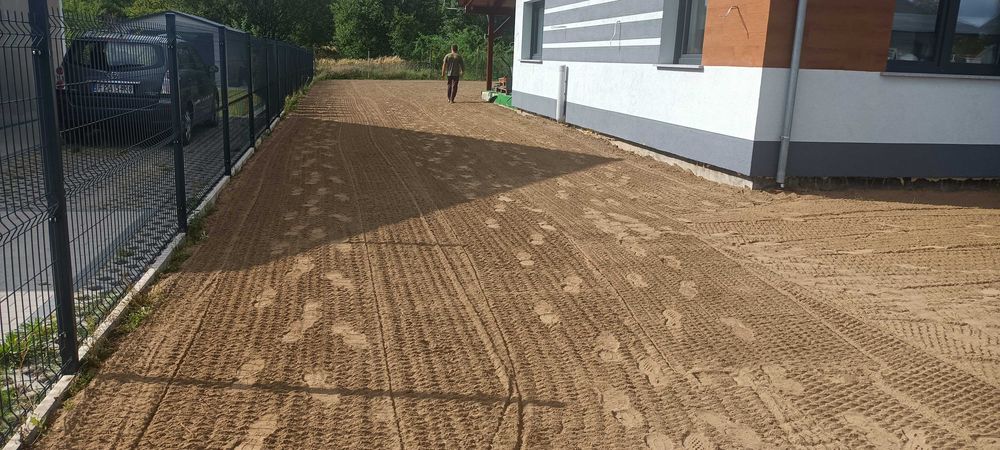 Mechaniczny siew trawy Eliet gzc1000 trawnik automatyczne nawodnienia!