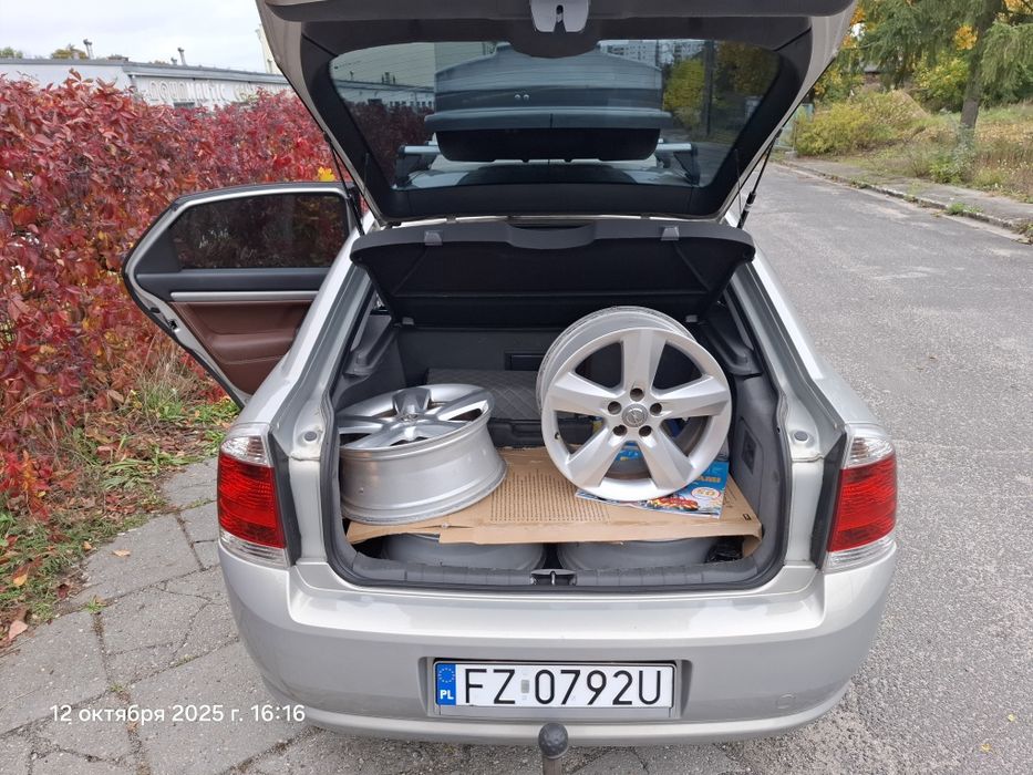 Opel Vectra C LIFT 1.8 ECOTEC 140km / 2008r / Hatchback / Półskóra