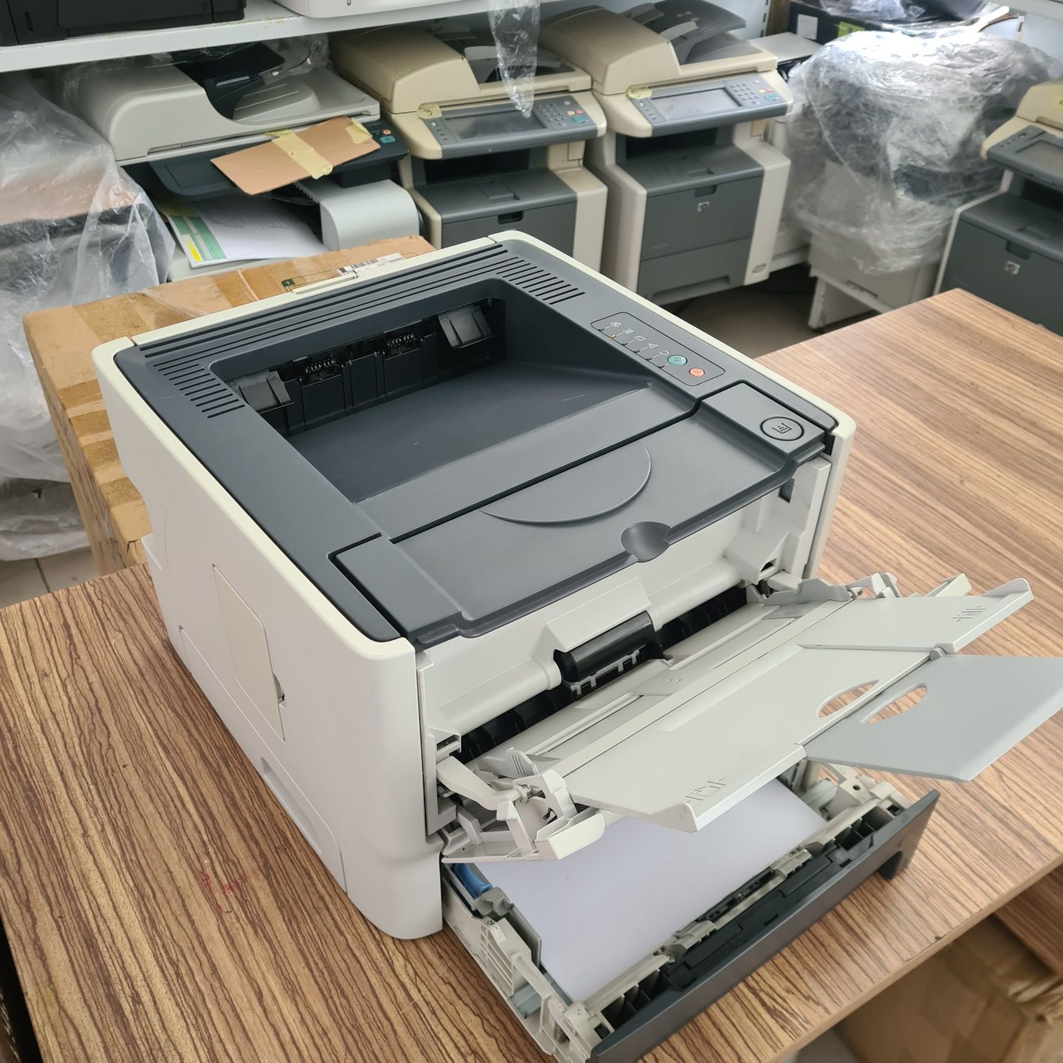 HP LaserJet P2015. Лазерный принтер. ГАРАНТИЯ