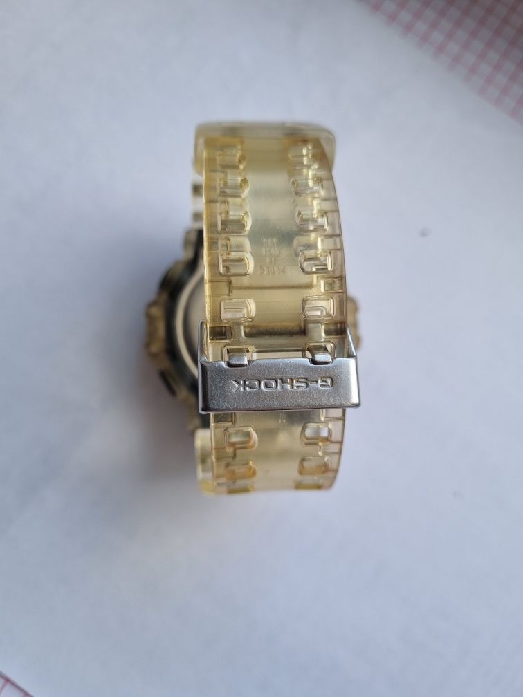 Zegarek Casio G-SHOCK GA-700SKE