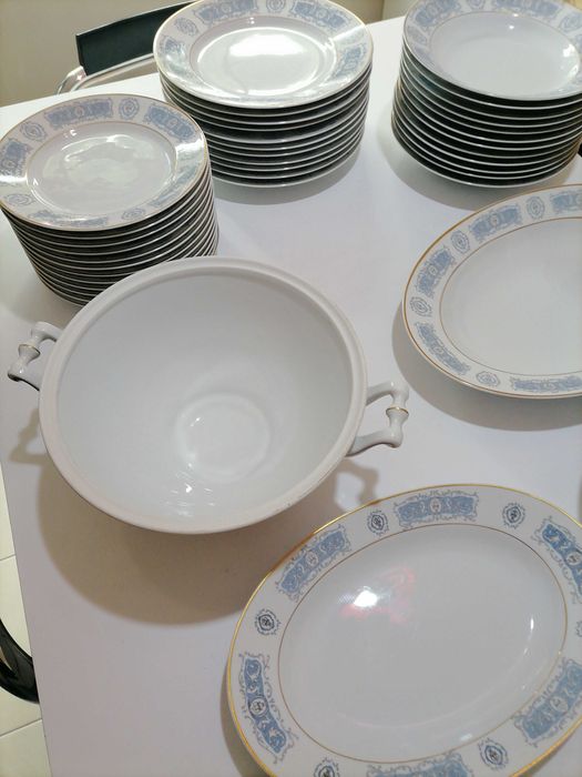 Serviço de jantar de porcelana da Spal