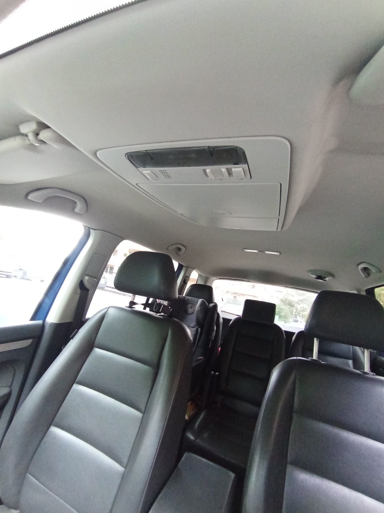 VW Touran 1.9 TDI automat