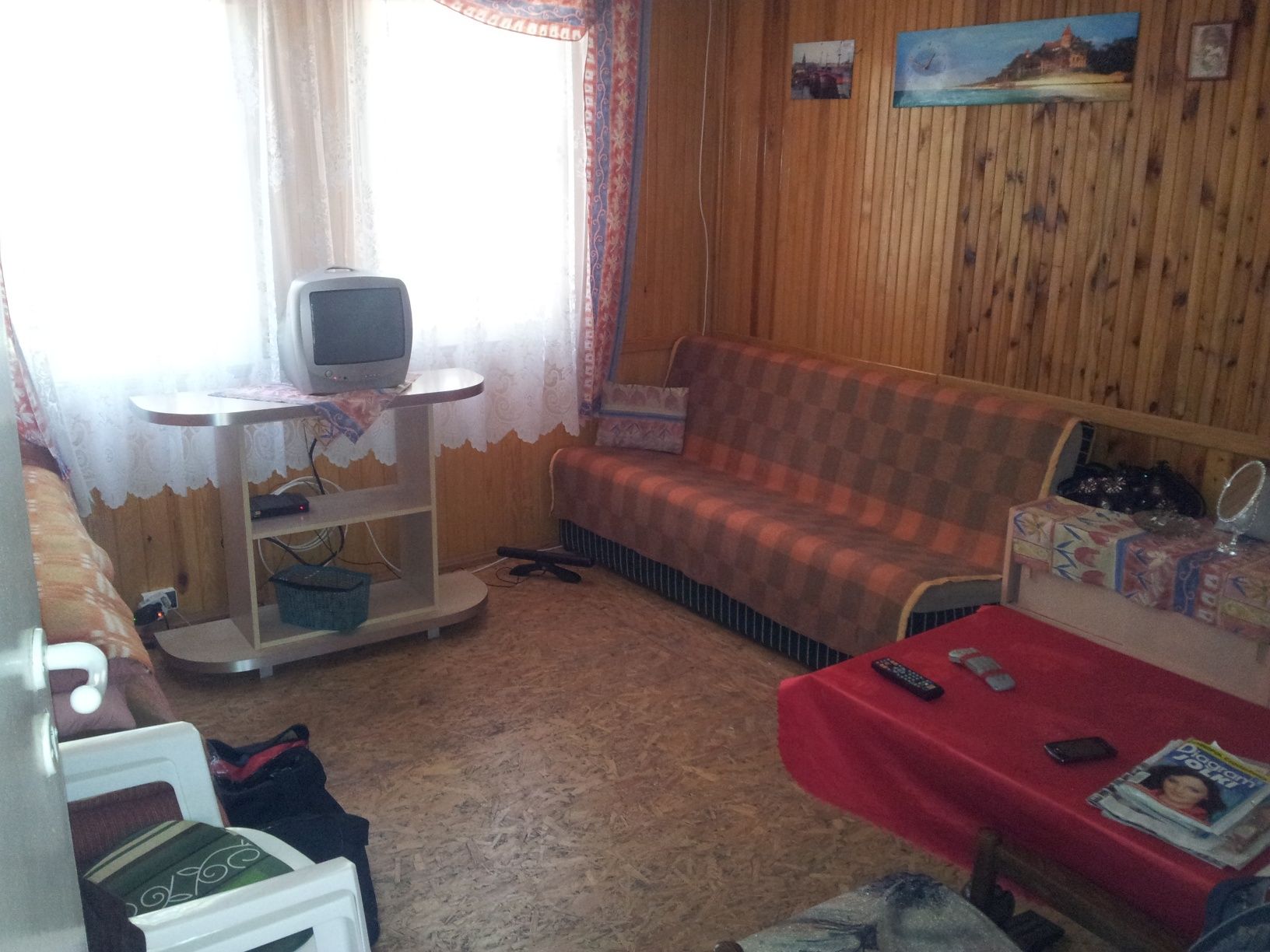 Domek nad jeziorem