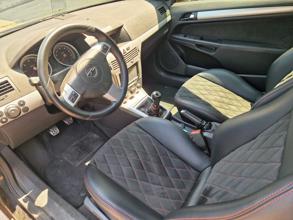 Opel Astra gtc 1.9 150 cv