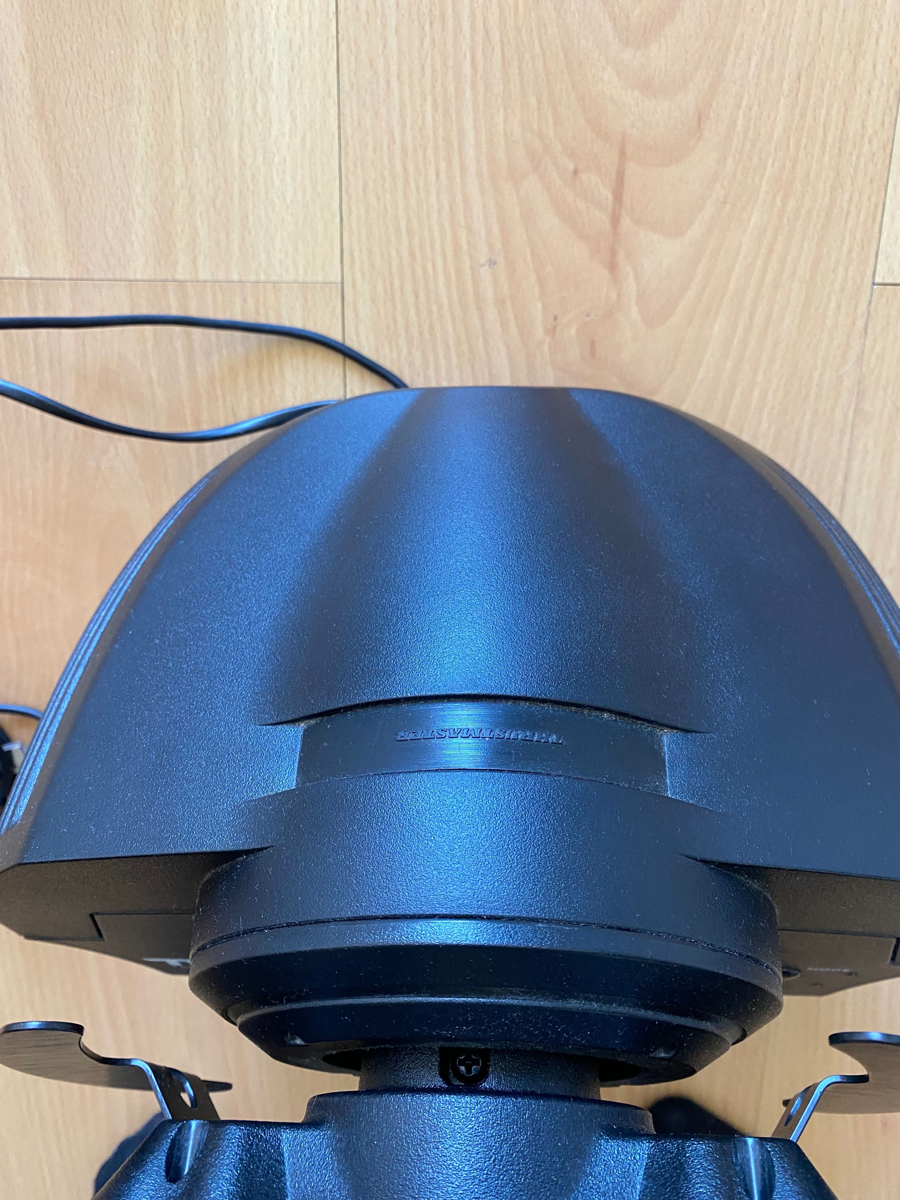 Xbox Series S + Volante Thrustmaster TMX Pro