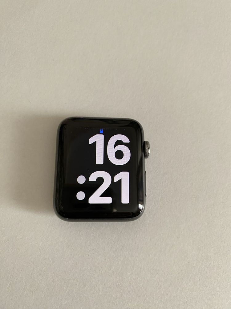 apple watch 3 42мм