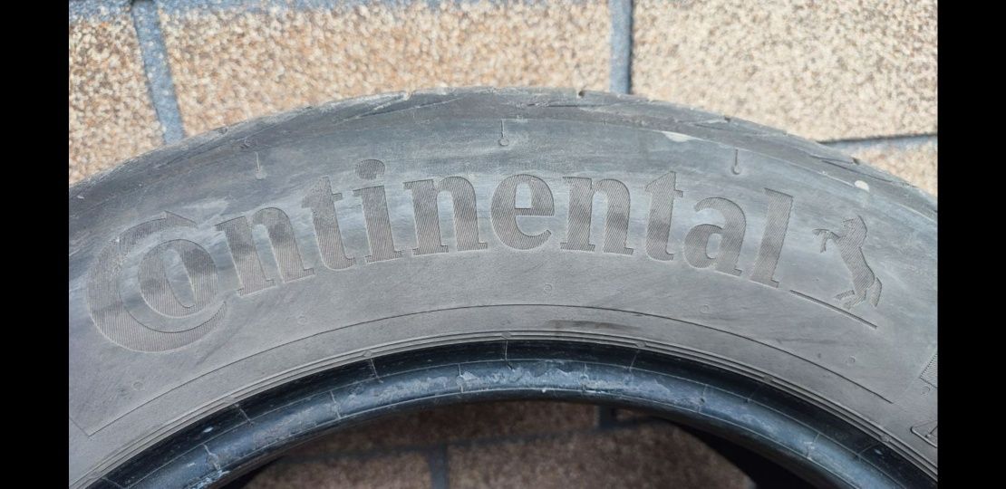 Комплект літньої гуми 205 / 55 R - 16 Continental Premium Contact 6