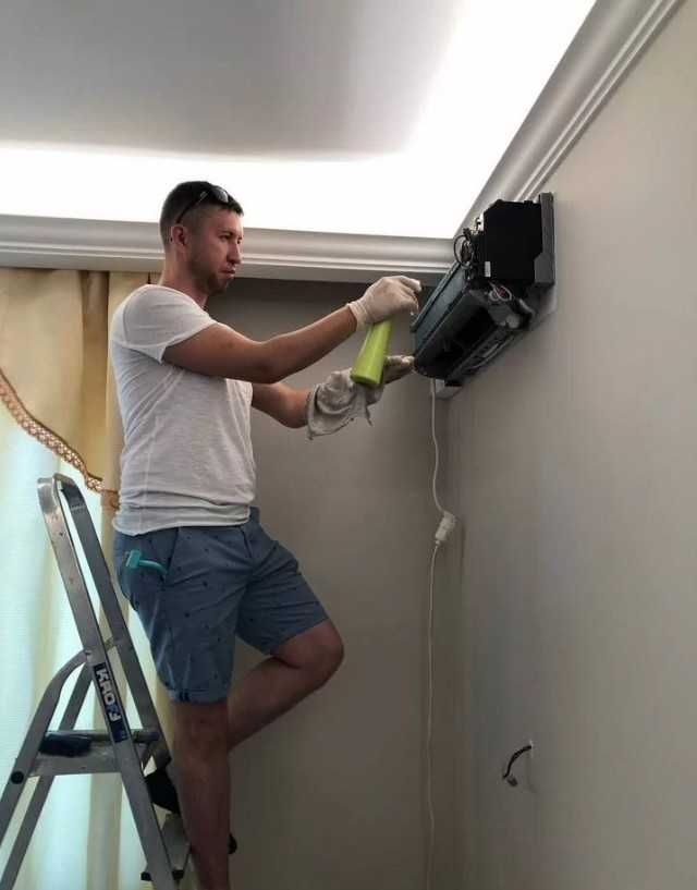 Ремонт кондиціонерів Чищення, миття, заправка Фреоном Терміновий виїзд