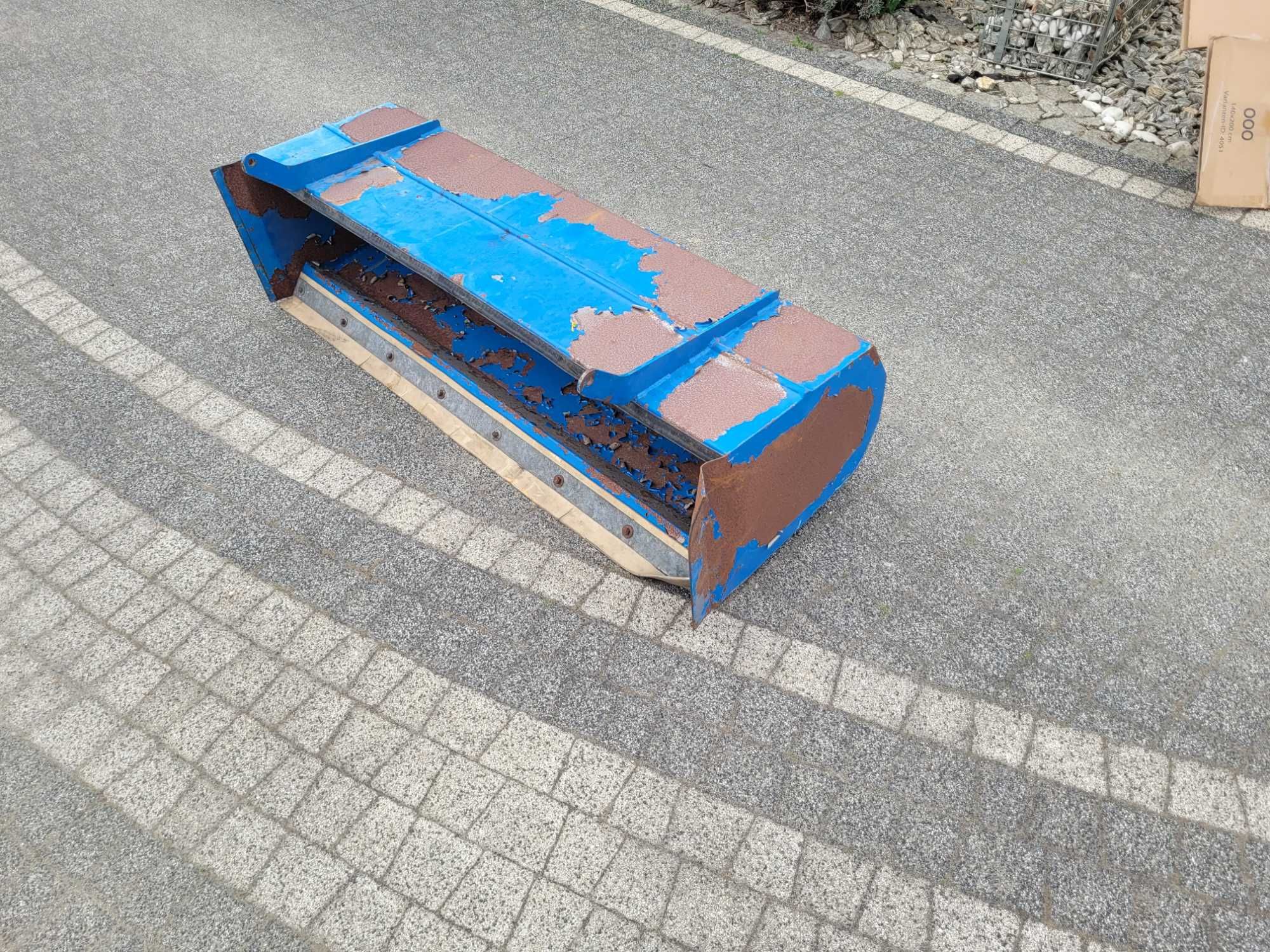 Pojemnik do zamiatarki do traktorka i nietylko