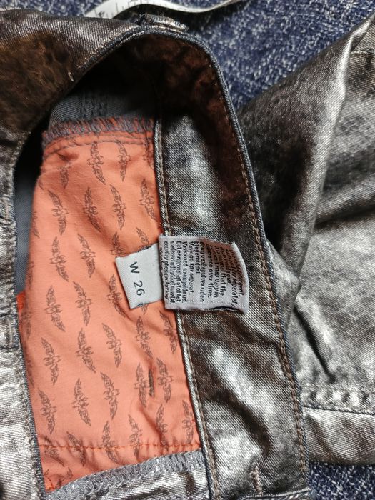 Spodnie Ala skóra węża