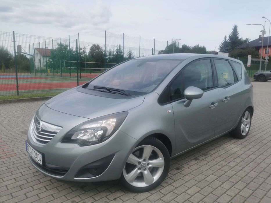 Opel Meriva 1.4, 140KM, klimatronic, podgrz kierownica, fotele, parktronic, NAVI
