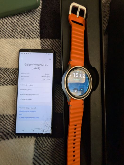 Sony Xperia 5 II + Galaxy watch 5 pro
