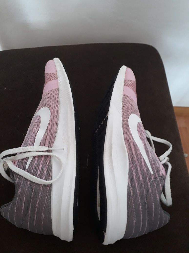 Buty Nike oryginalne rozmiar 38.5(24cm)