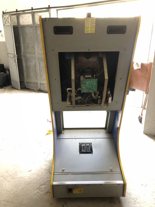 Arcade intervideo tripla frequencia