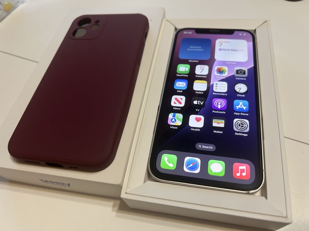 Продам айфон 12 Білий Apple iPhone 12 64 ГБ White