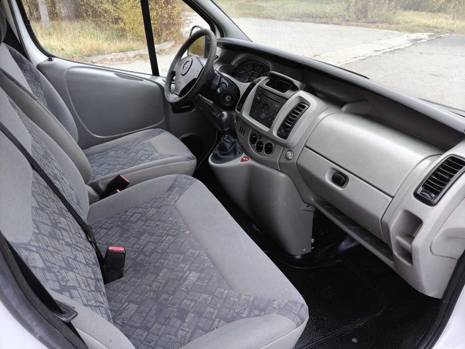 OPEL VIVARO 2004r LONG 1.9DCI 6 Biegów PAKA 2.9M Ładowność 1200kg