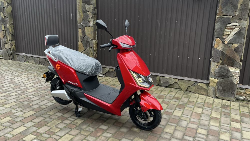 НОВИЙ Електросеутер YADEA T5 червоний електричний акамуляторний