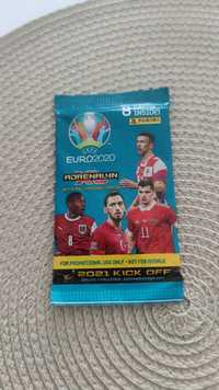 Saszetka Euro 2020 Panini Adrealyn XL zawiera 8 kart