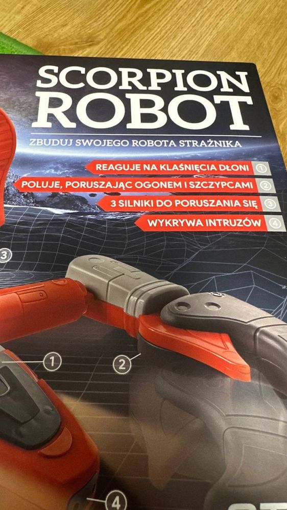 Robot skorpion CLEMENTONI NAUKOWA ZABAWA scorpion