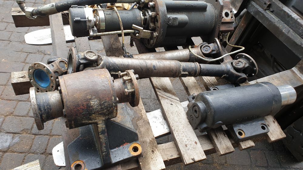 koparka cat 313d 315d stabilizator pompa obrotu siłownik ramie