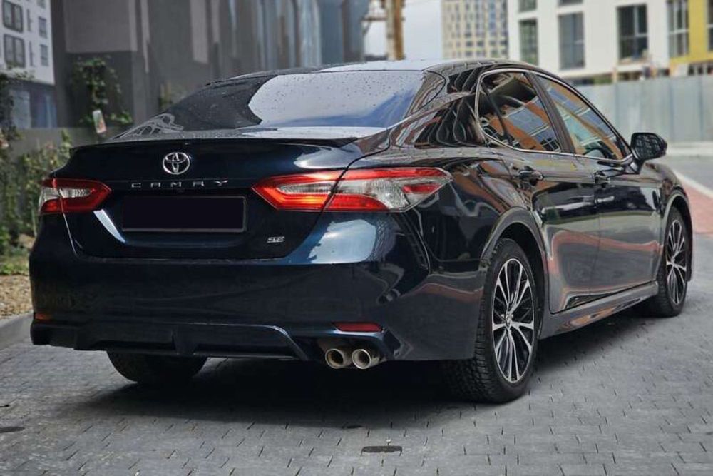 Toyota Camry 2018