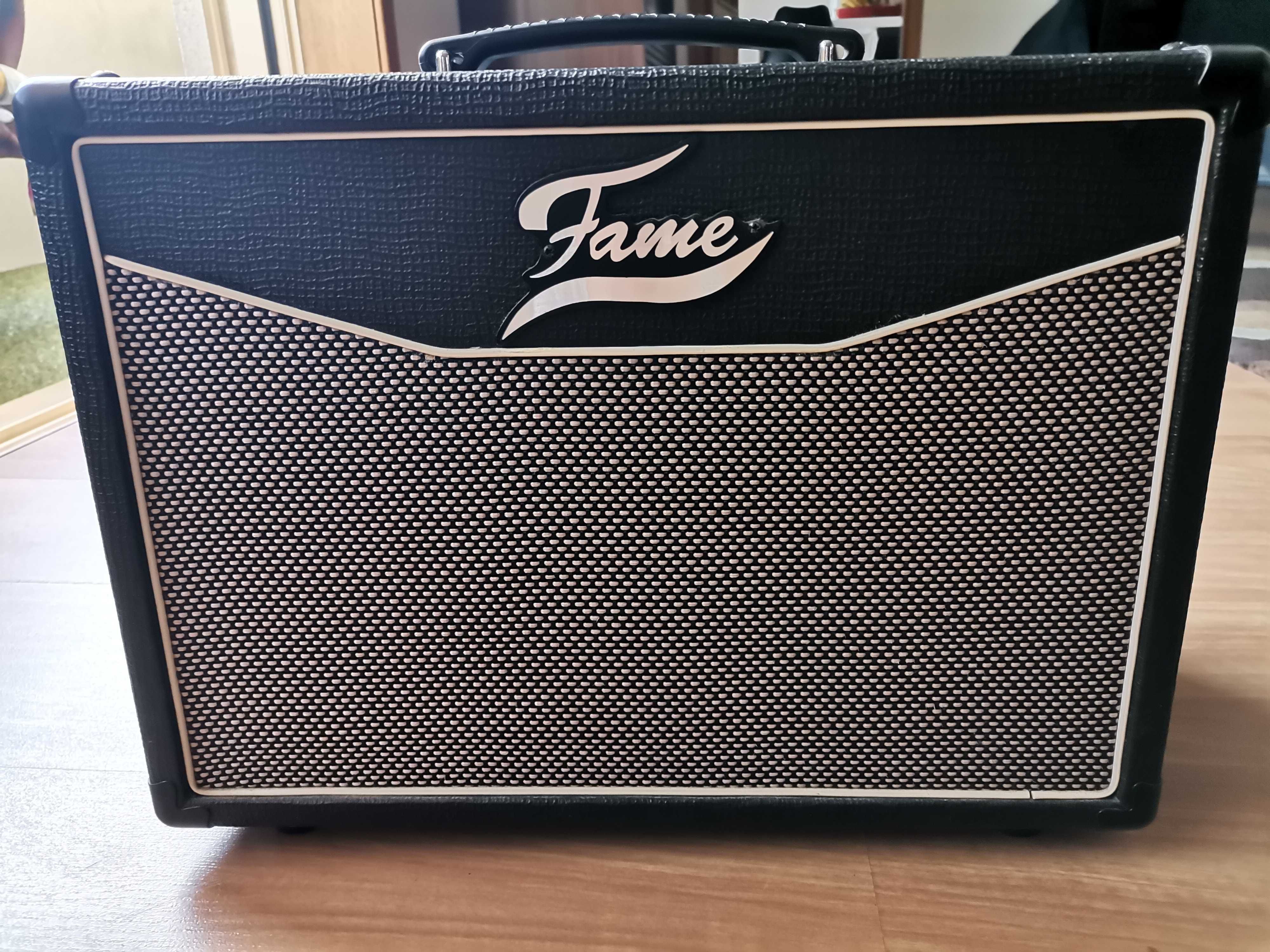 Amplificador de guitarra Fame