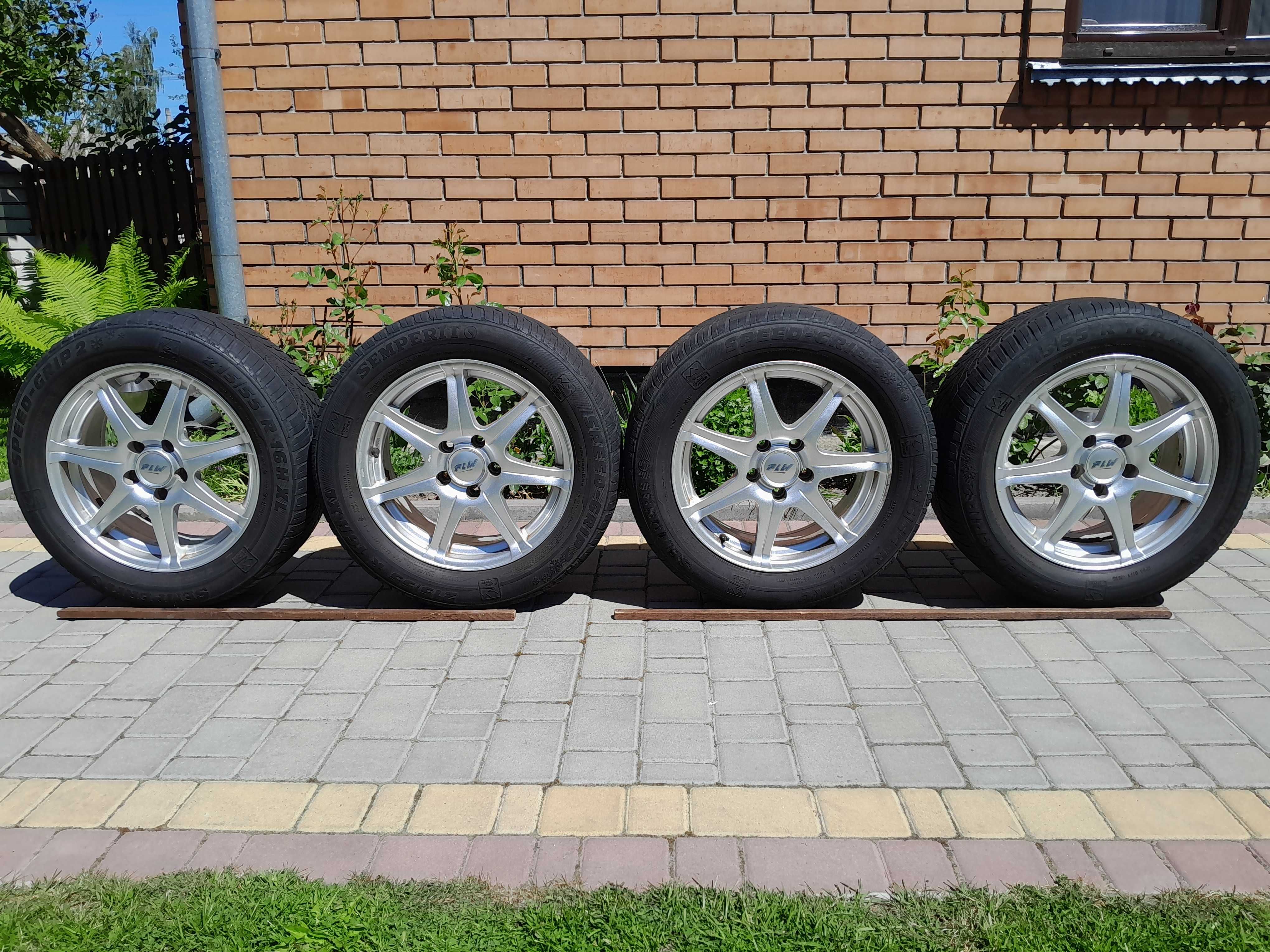 диски mercedes r16 5x112 7j et38 шини 215 55 semperit 5.7 мм колеса